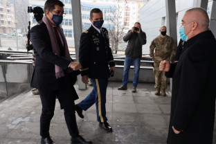 Ambasador Sjedinjenih Američkih Država u BiH uručio vrijednu donaciju SIPA-I