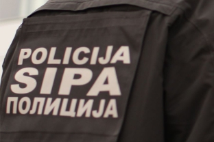 Припадници СИПА-е на подручју општине Зворник лишили слободе два лица