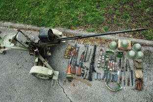 Antiaircraft Cannon, Weapons and other Military Equipment Seized In Operation by SIPA