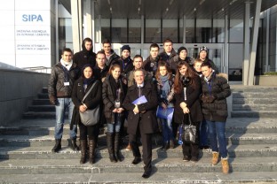 Students in Visit to SIPA, Discussed Phenomenon of Terrorism
