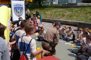 Kid’s Festival 2013 / Days of Police: Special Support Unit of SIPA  Taught Children Basic Self-Defen